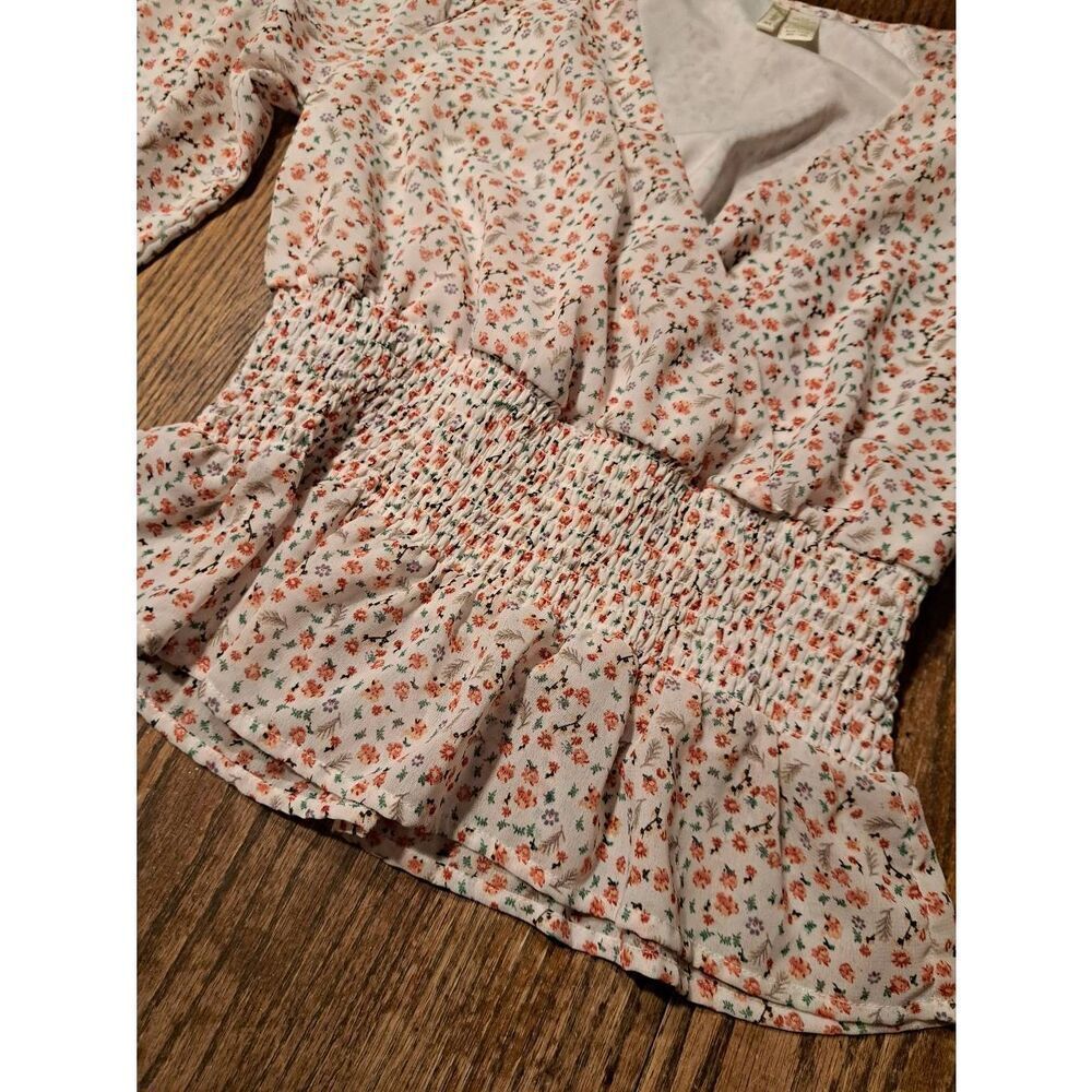 JAPNA Women's Medium V-Neck Floral Ruffle Hem Blouse Sheer Sleeves Pullover Boho - Picture 3 of 5